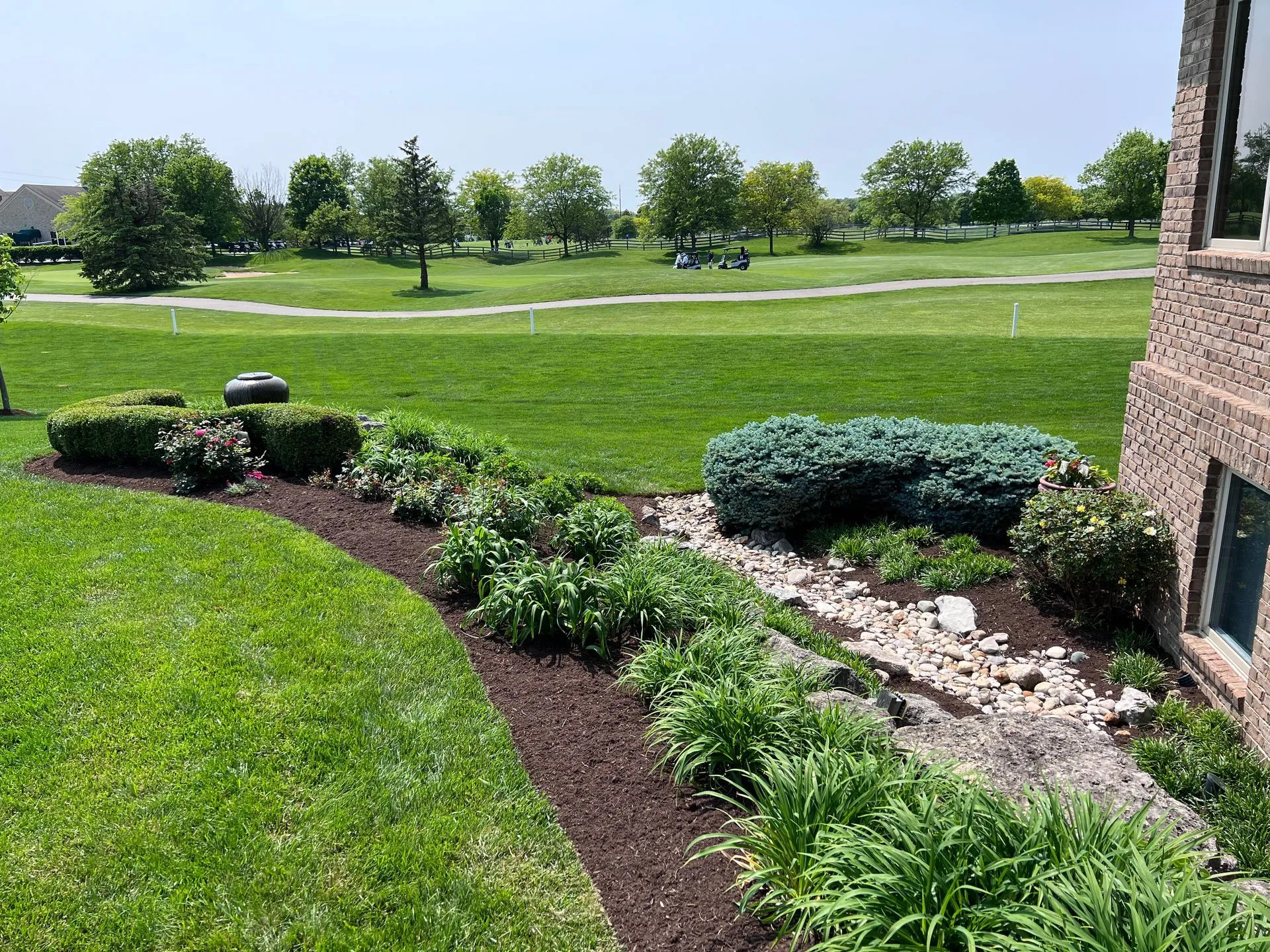Healthy green lawn maintained by 5 Points Landscaping in Centerville, OH